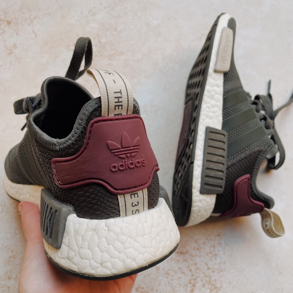Adidas NMD_R1 Shoes in Olive Maroon - Picture 10 of 15